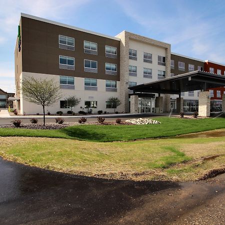 Holiday Inn Express & Suites Fond Du Lac By Ihg Esterno foto