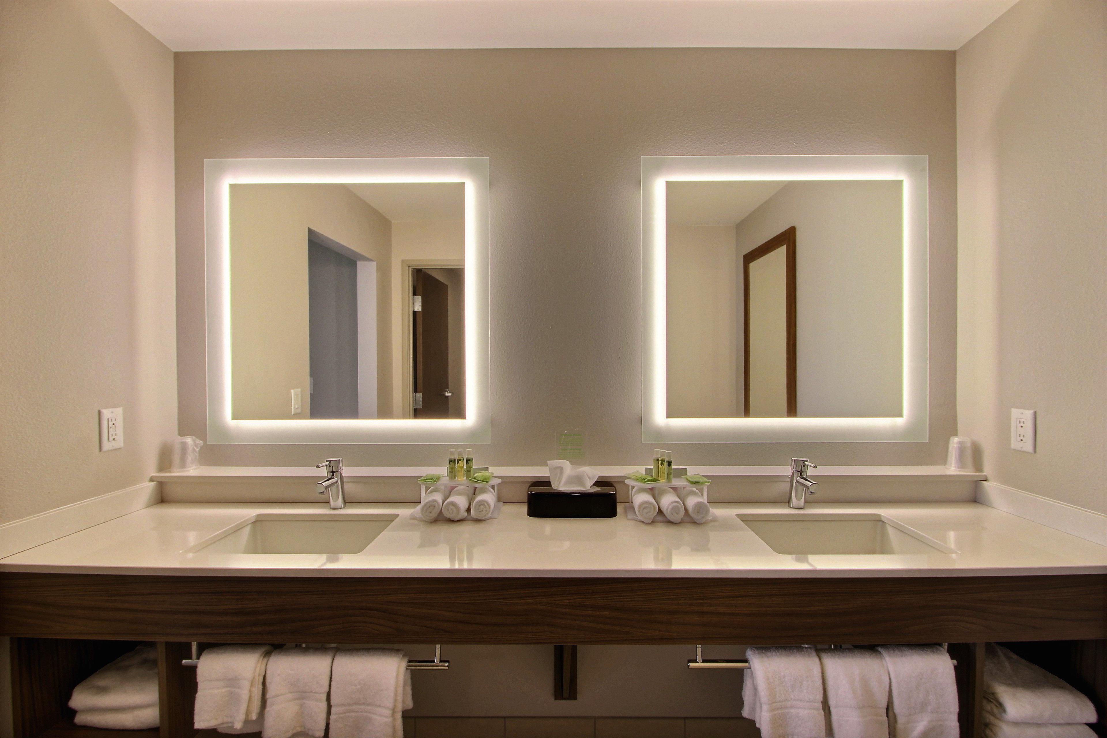 Holiday Inn Express & Suites Fond Du Lac By Ihg Esterno foto